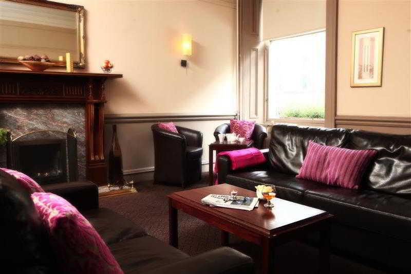 Safestay Glasgow Charing Cross Exterior photo